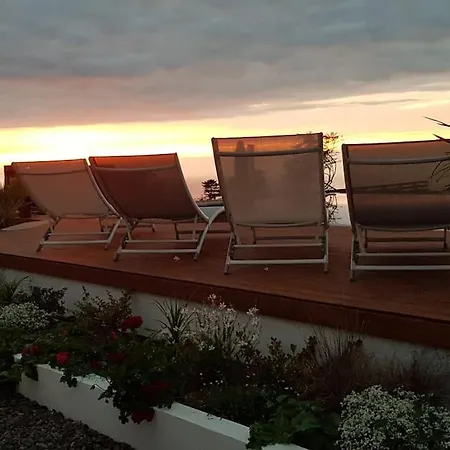 Vila Casa Vina: A Spectacular Away From It *