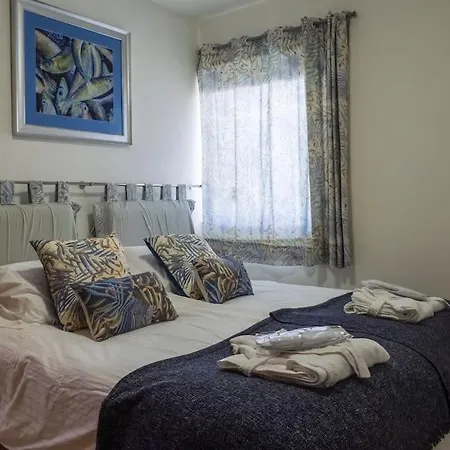 Casa Vina: A Spectacular Away From It Вилла Ля Оротава