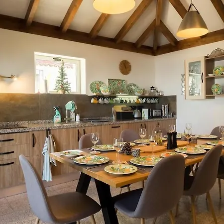 Вилла Casa Vina: A Spectacular Away From It